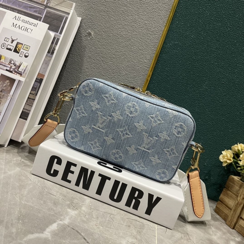 LV Clutch Bags